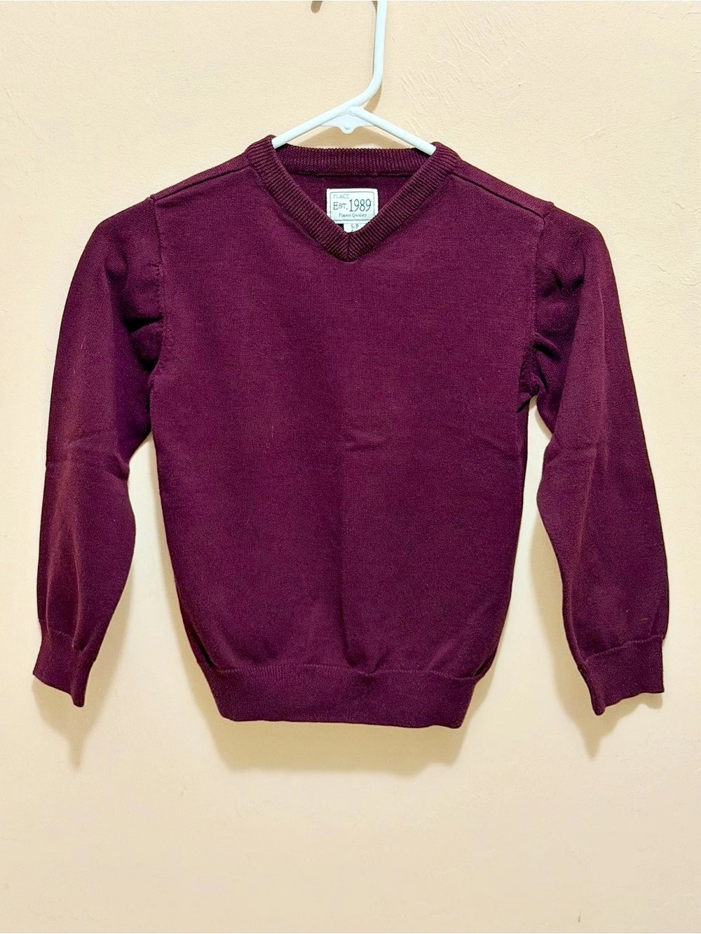 Place Cotton V-Neck Sweater Size Small